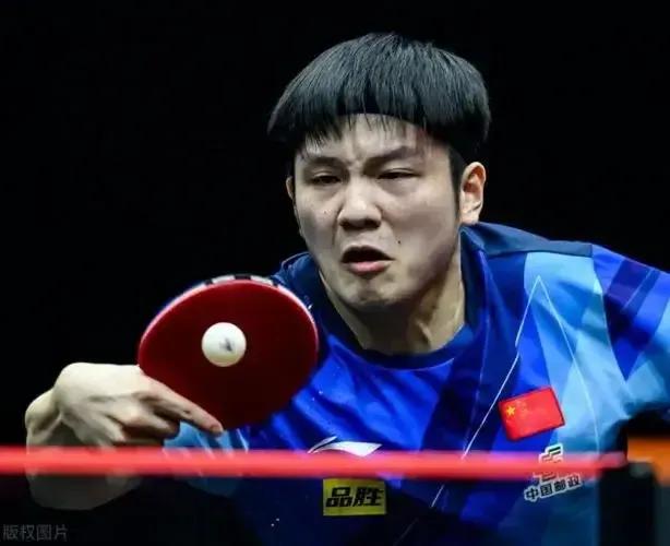 樊振东再这么下去真很有可能成为第二个王浩，终生无缘奥运男单金牌。上届奥运不敌巅峰