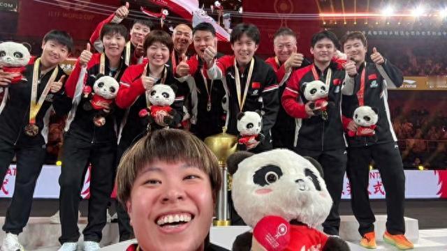 混团世界杯：国乒横扫日本队收获三连冠，王楚钦孙颖莎王曼昱为何连说“困难”
12月