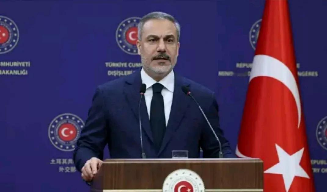 半岛电视台报道，当地时间28日，土耳其外长哈坎.菲丹表示，华盛顿持续在波斯湾增加