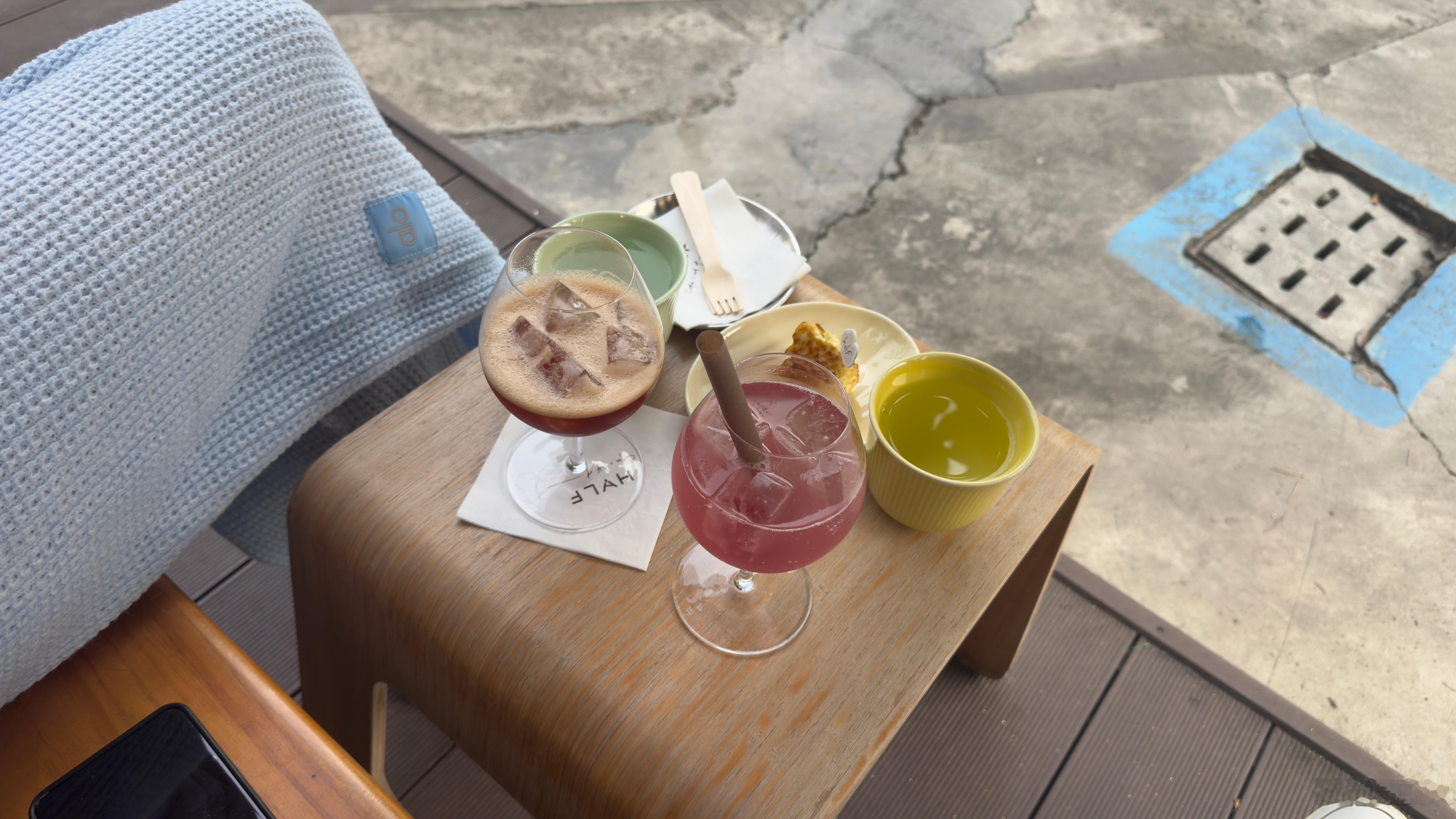 下辈子如果能做只猫那必然是极好的 