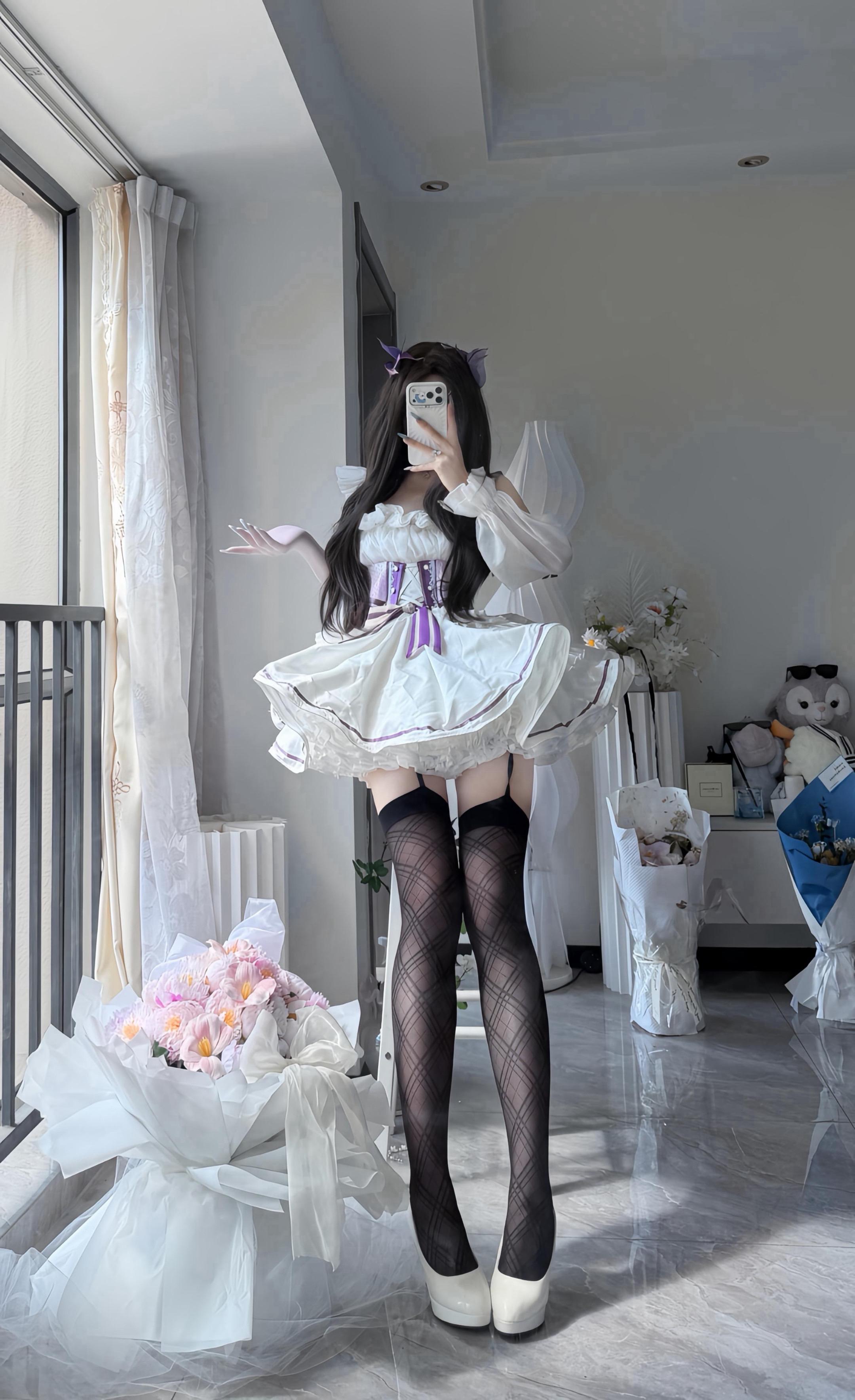 我在网上立渣女人设。结果被扒出来私下是清纯小女孩该怎么办啊