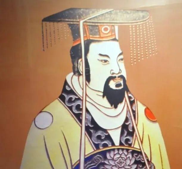 1925年，郭松龄发动兵变，特意给张作霖送了个棺材。棺材打开时，张作霖直接愣在原