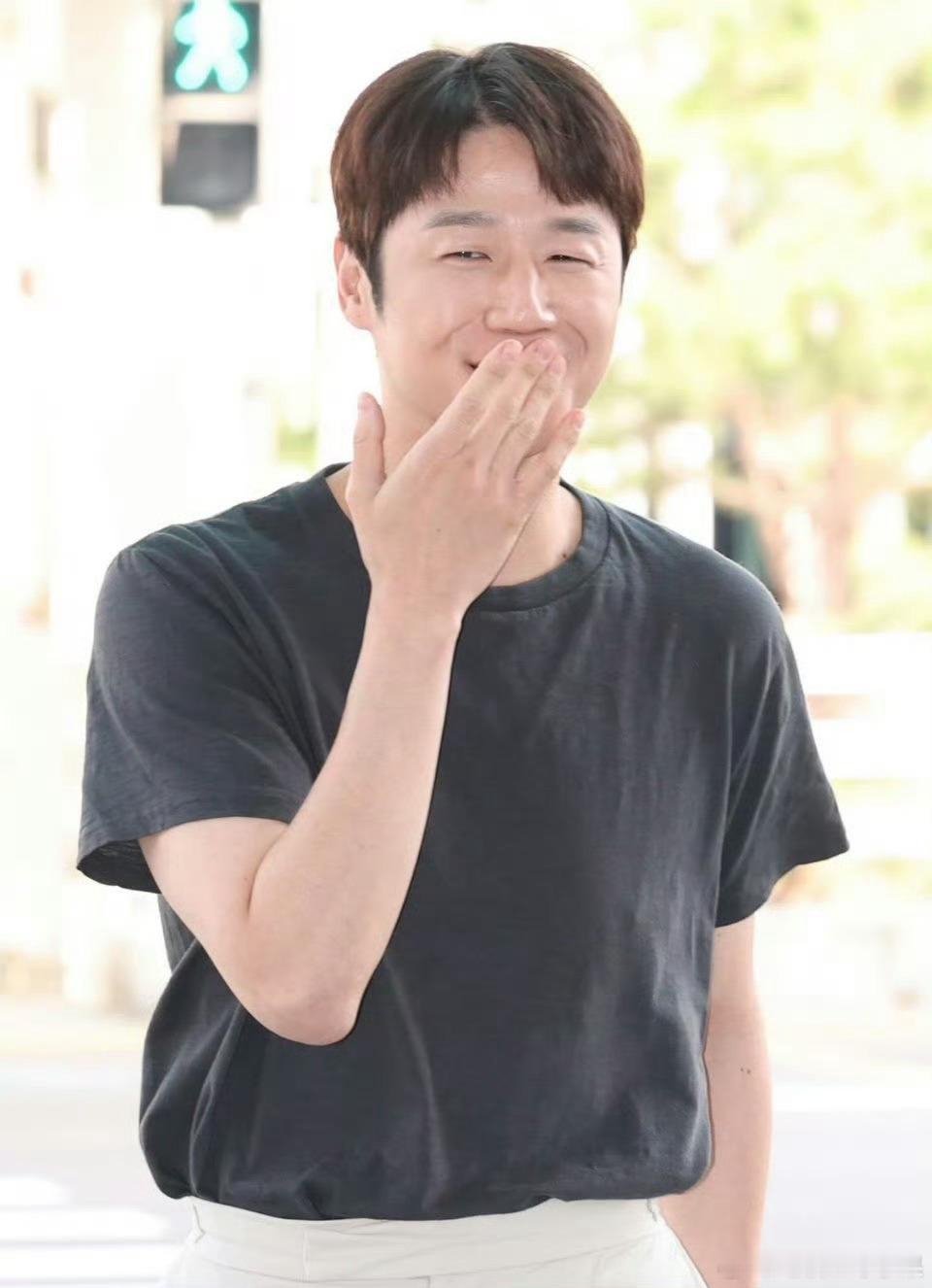 今年韩国大势男演员 刚搭完高允真后又要成为孔孝真的男主 ​​​