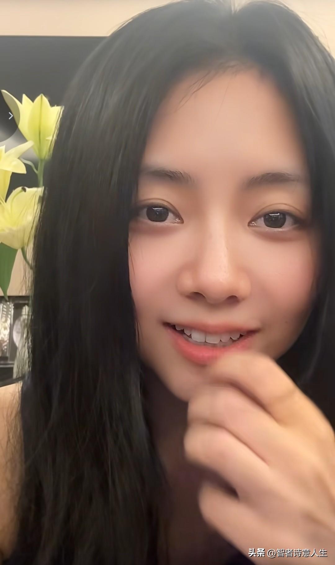 谭松韵除了《以家人之名》，《再见李可乐》还有什么剧，我最近在迷她的剧[送心]分享