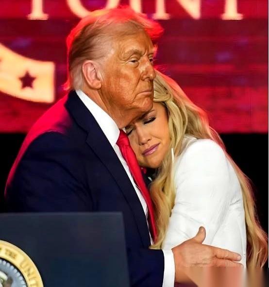 特朗普当着所有人的面，把他每年40万美金的总统工资，全捐了。
镜头对着他，一片叫