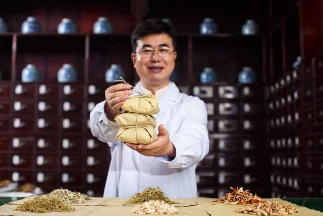 阳痿我不用西地那非，一个指名道姓的中成药，治服男人各种不如意

深夜的诊室里，王
