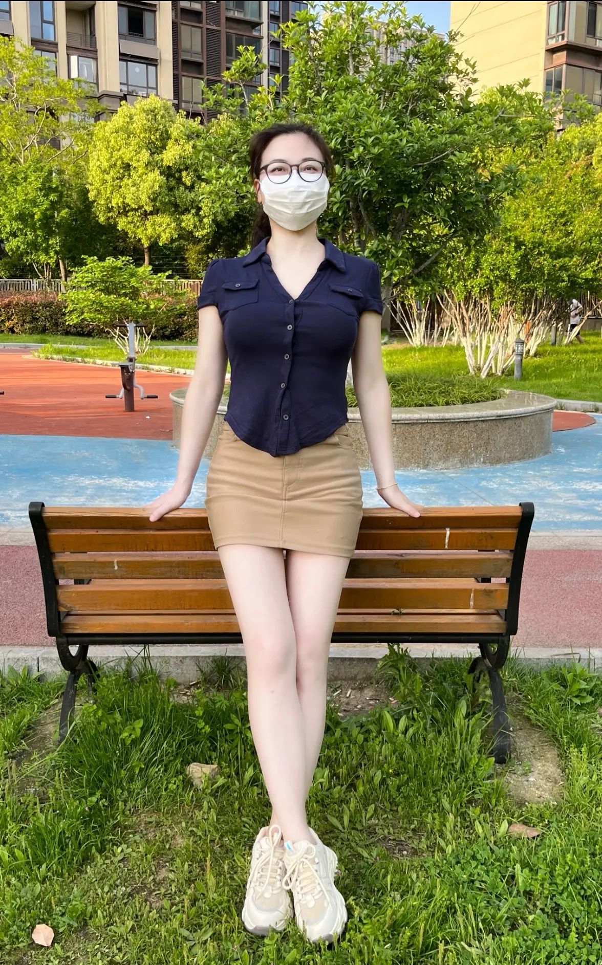 当一个男人落魄且负债累累，哪怕再善良，人品再好，在他人眼里，甚至在亲人...
