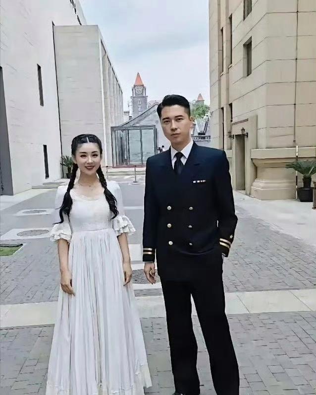 没有绯闻的夫妻就是好夫妻…… 