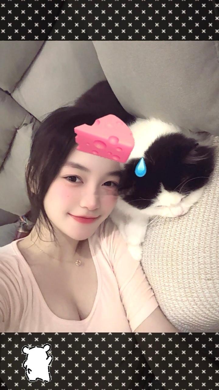 看在你那么可爱的份上 我就饶了你叭！！🐈 