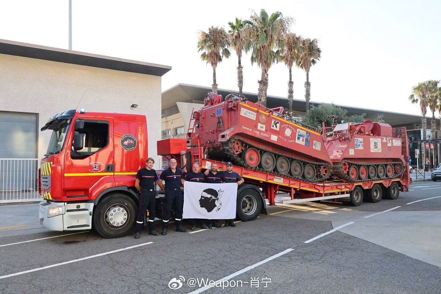 兵器影像 传奇的 M113 从未真正退役——法国科西嘉岛 ，2 辆法国陆军 退役