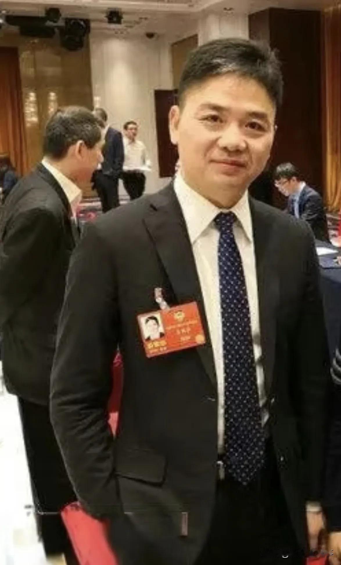 刘强东+杭州+外卖+美食之都，等于流量密码。

刘强东这次来杭州，显然做了周密的