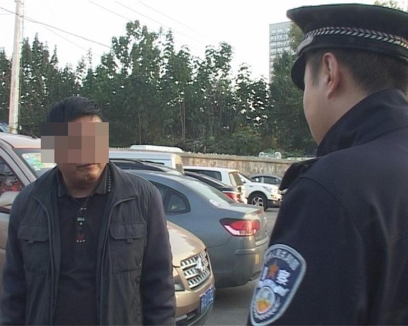 淮安男子“网上约炮”出事，这种事还真不少。就说张某，网上看到“在线约炮”广告，下