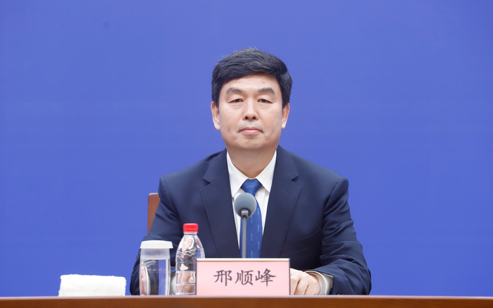 山东兑现“教师待遇不低于公务员”，3万套周转宿舍助力乡村教师安居乐业