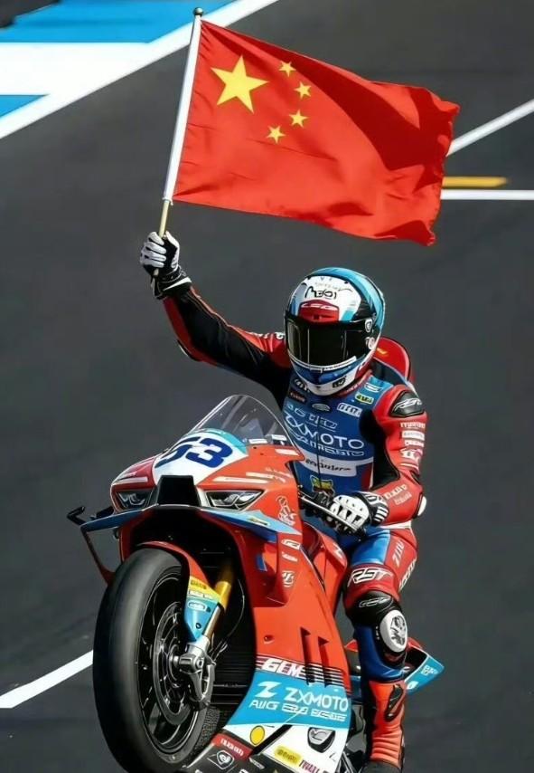 张雪的老婆，没有找张雪要车，房，钱，情绪价值可是到最后她却什么都有了。
 
所以