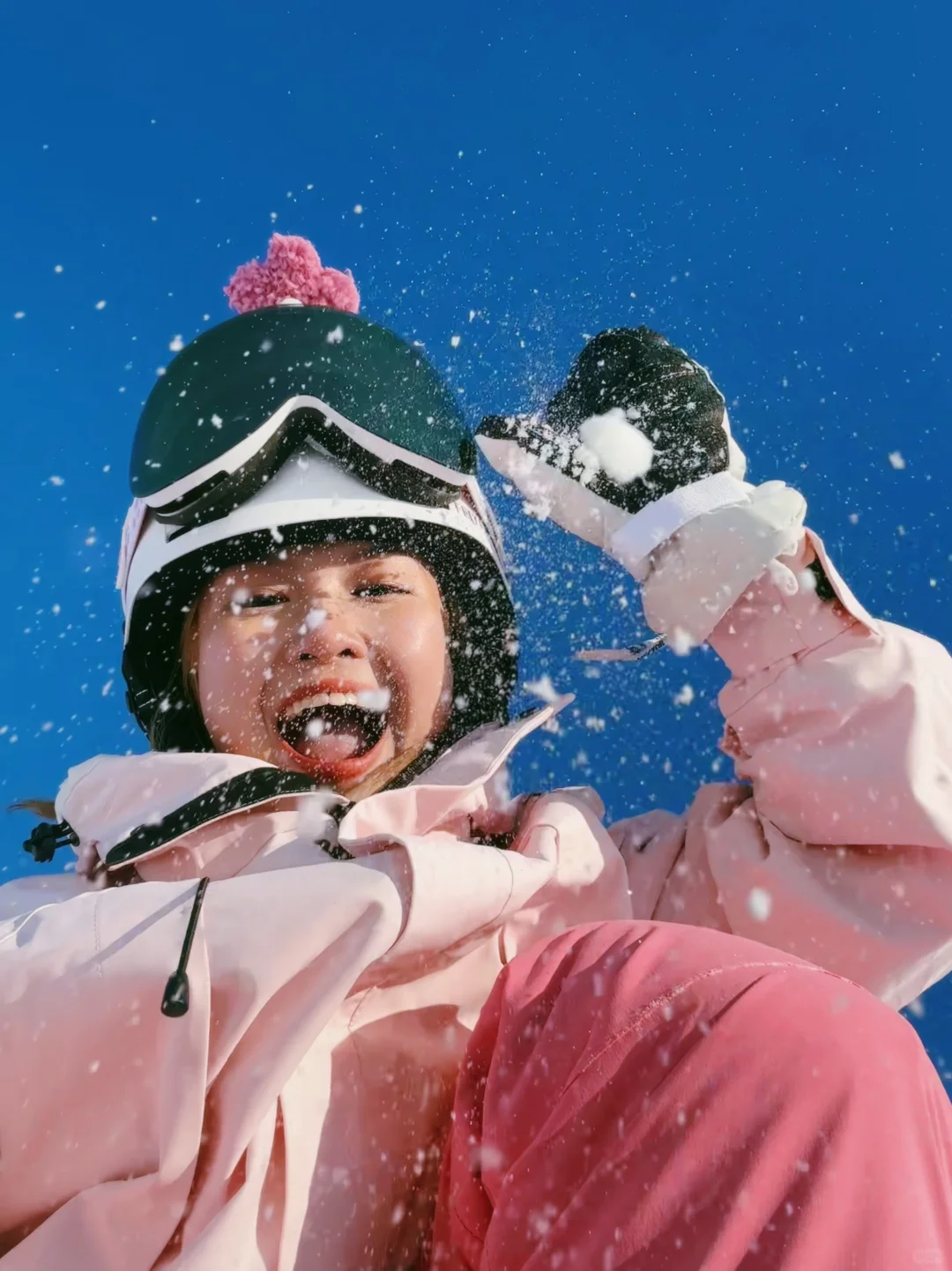 LIVE图的意义！！ 一个人玩雪拍照好好看