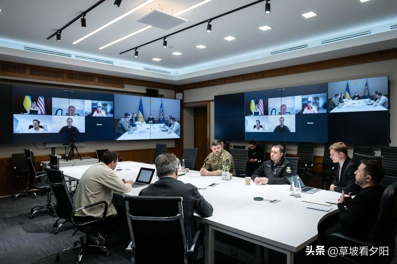 乌克兰总统泽连斯基刚开完一场重磅会谈，北约秘书长吕特、美国特使威特科夫、特朗普核
