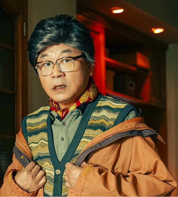 范伟六十多岁正是就业的当打之年史彭元就业了范伟也别闲着 谁来懂一下范伟六十多岁正