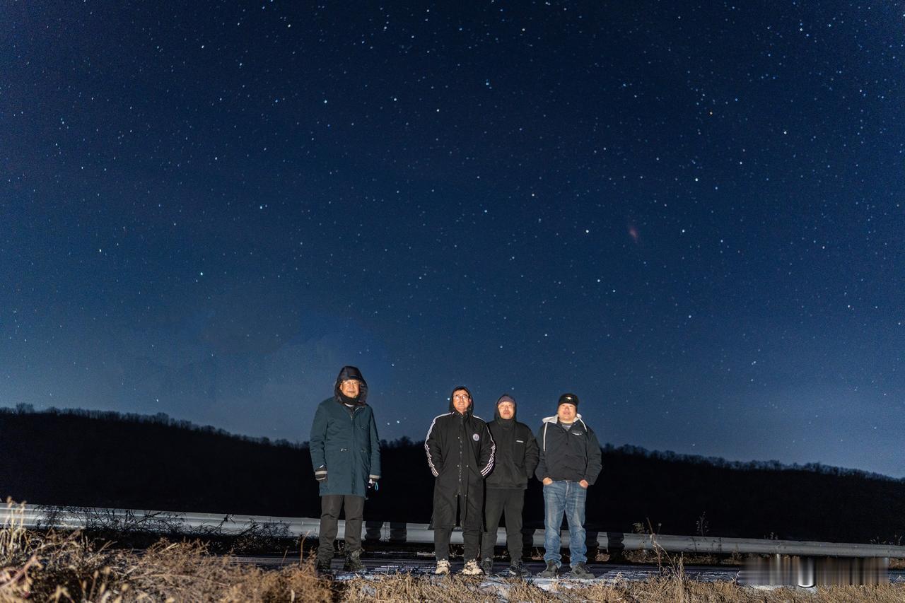 去年10月，一颗特别的彗星——莱蒙彗星，缓缓接近地球，这是一次跨越千年的宇宙之约