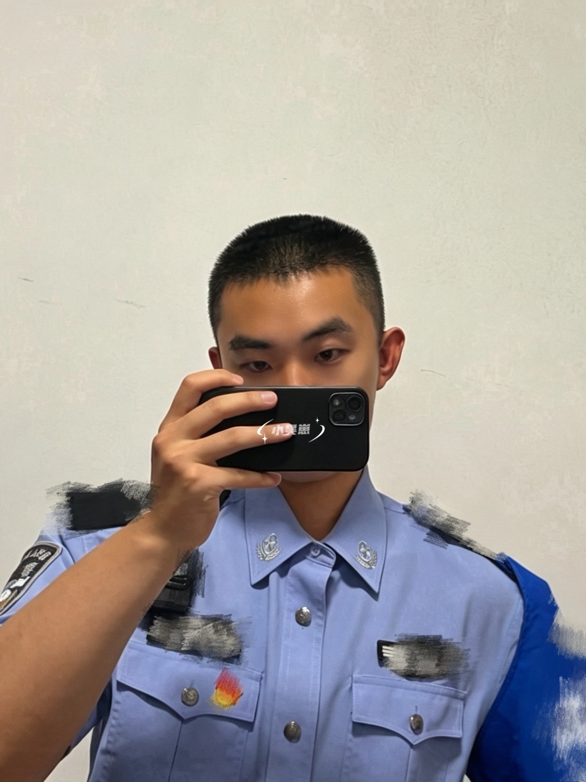 有人问我怎么才能追我，这很简单啊，成为我的嫌疑人，你不但可以追我，我还可以追你，