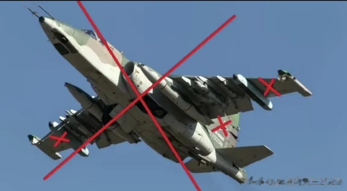 俄军防空部队击落一架自家苏-25战机

乌克兰武装部队空军司令奥莱舒克在电报上报