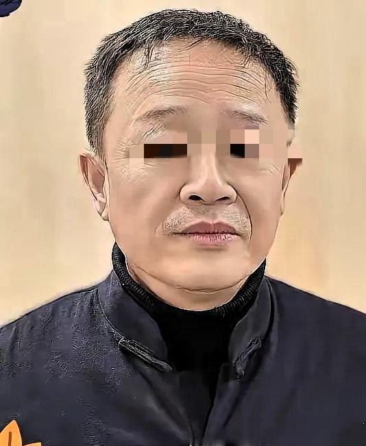 成都，一男子签字跟爹妈断亲，不再往来，32年后双亲走了，留两套锦江边老房值550