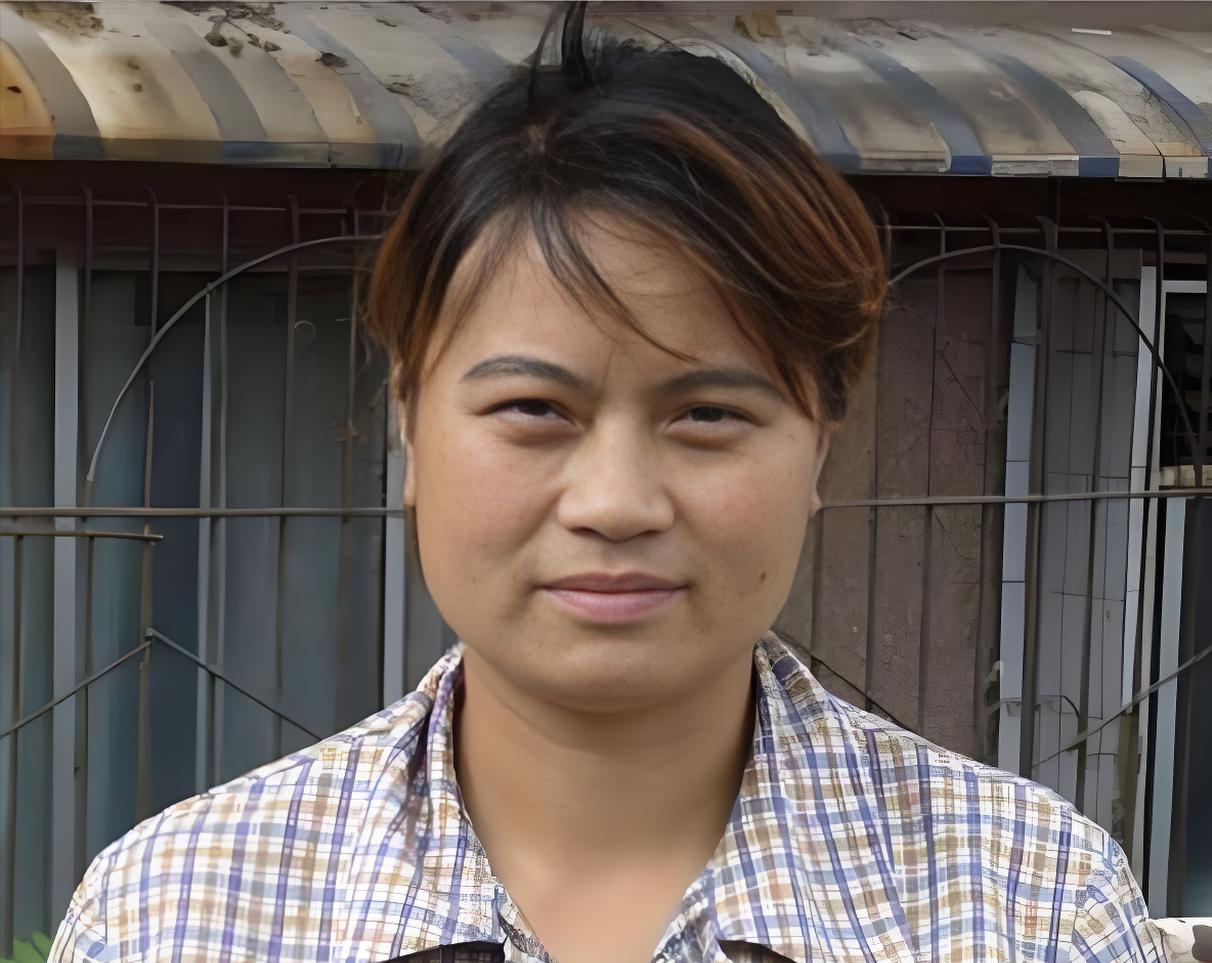 1999年，贵阳一妈妈说去给双胞胎女儿买生日蛋糕，却一去不返！俩孩子等到天黑不见