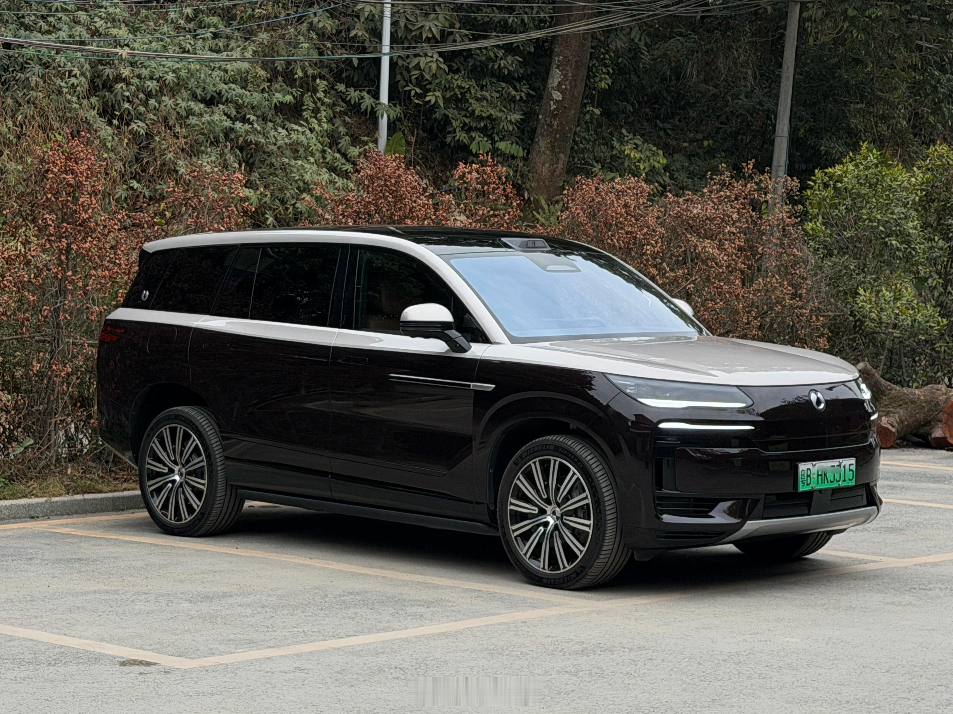 今天开这辆去部门团建，会不会很装逼？ 