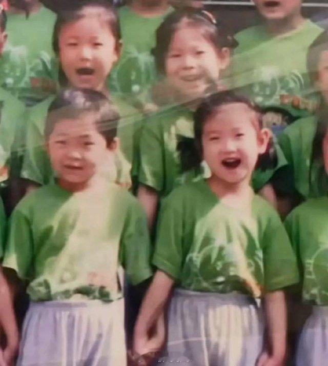 孙颖莎幼儿园时期的毕业照  孙颖莎在幼儿园时期的毕业照太可爱了吧 