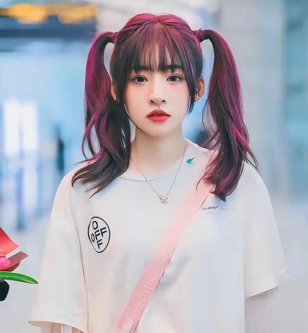 “初恋男友”实名爆料：你认识的网红“小美”，根本不是你以为的那个人那个男人叫阿峰