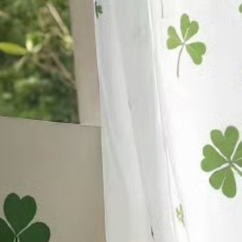 人品以正直为贵，心地以善良为贵。情感以真挚为贵，性格以坚韧为贵。待人以诚恳为贵，