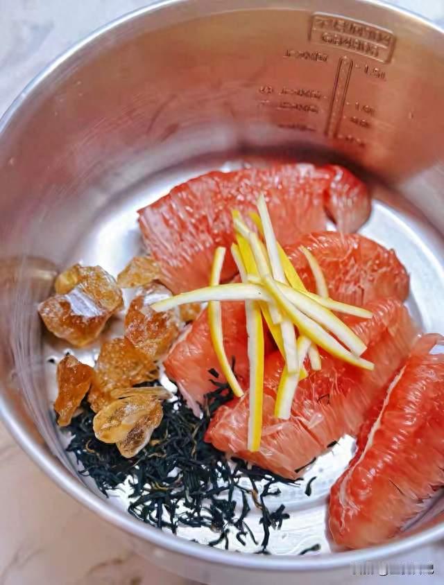 秋燥咽痛口气重？3款柚子神仙饮，润肺化痰，满屋飘香！