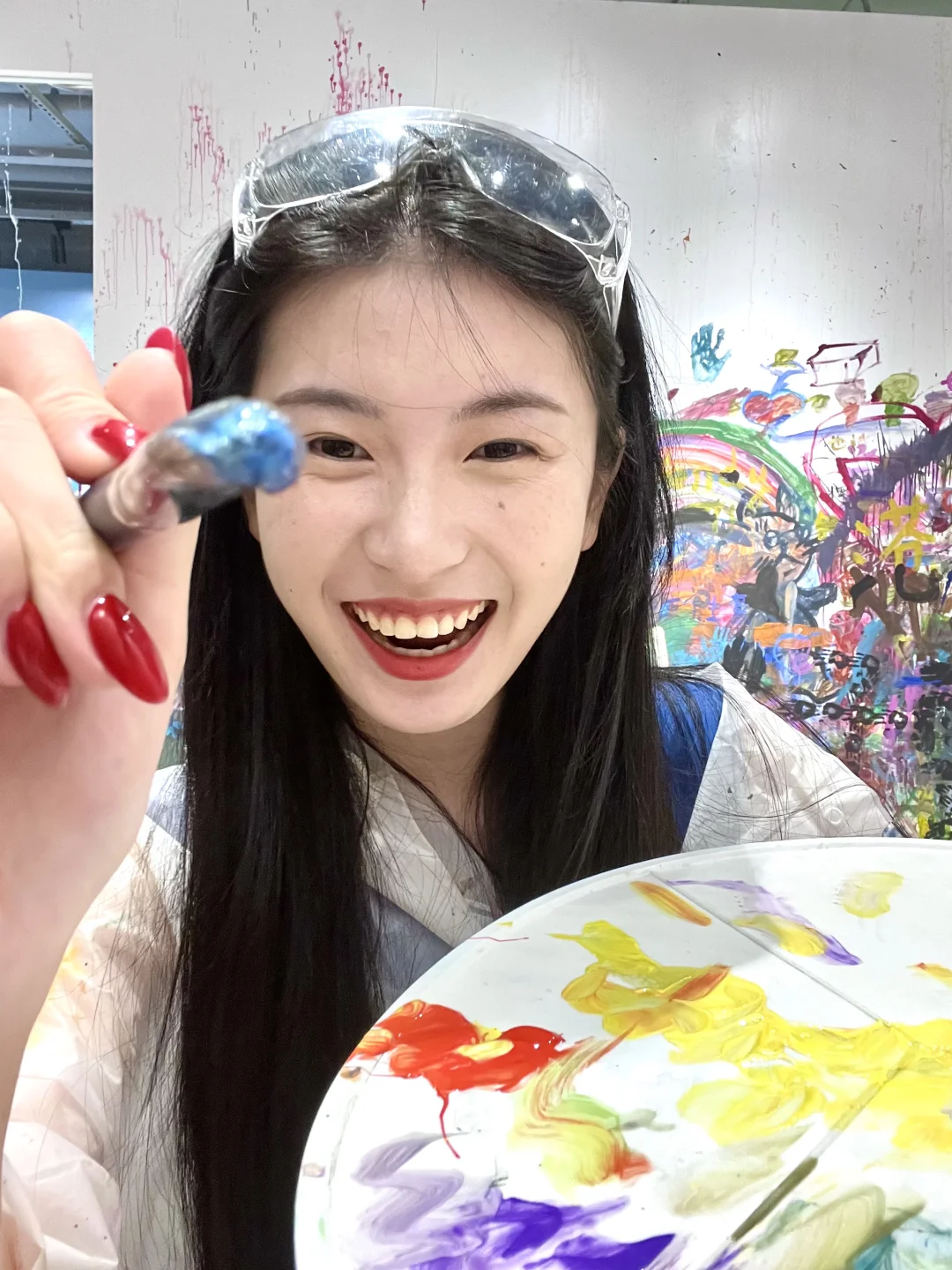 小画家 起来画画了🫧