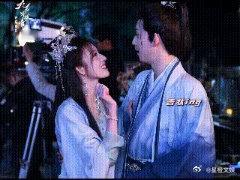 没有导演你俩能一直黏着吧这和婚礼吃席有啥区别镜头捕捉到《九品猎妖官》甜蜜名场面，