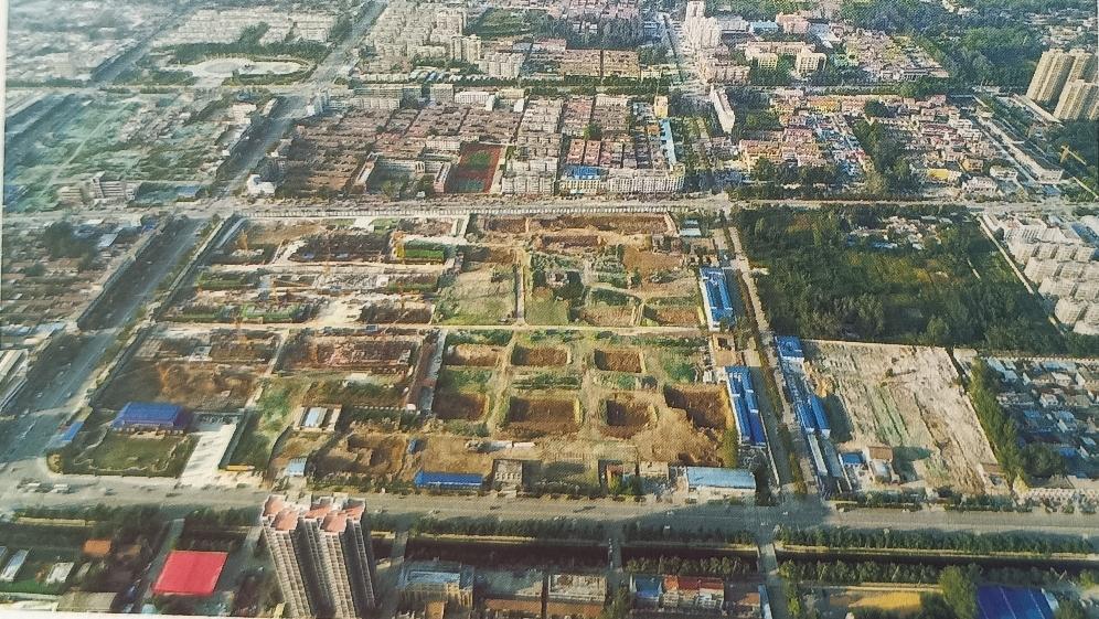 鄄城县陈王街道东昌社区王建场
王建场村位于鄄城县老城区东南3华里。东临鄄六路，西