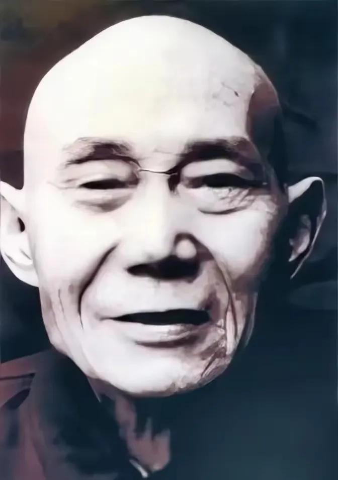 1940年，地下党吴凤翔叛变，当场杀了一共产党卧底。日军满心欢喜带他聚餐，结果，