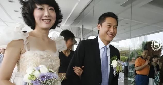 2013年，西安尿毒症女子为了活下去，和患骨髓瘤男子签下结婚协议：“婚后，我会尽