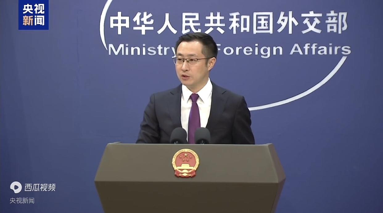 特朗普威胁取消访华？中方回应尘埃落定！
近日有报道称，美国总统特朗普以中方不在霍