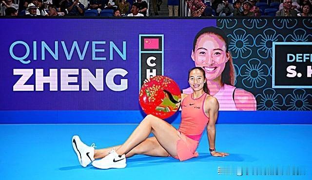 联合国都给郑钦文写小作文了！

昨天，联合国日内瓦办事处官方账号发文致敬郑钦文：