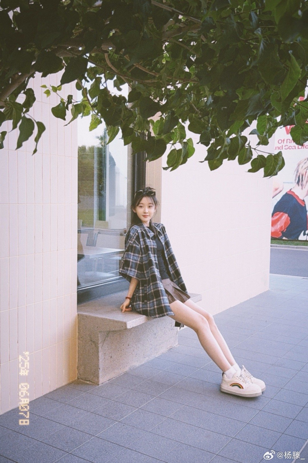 猜猜有几个我✌🏻小杨不打烊 一条Plog告别六月 ​​​