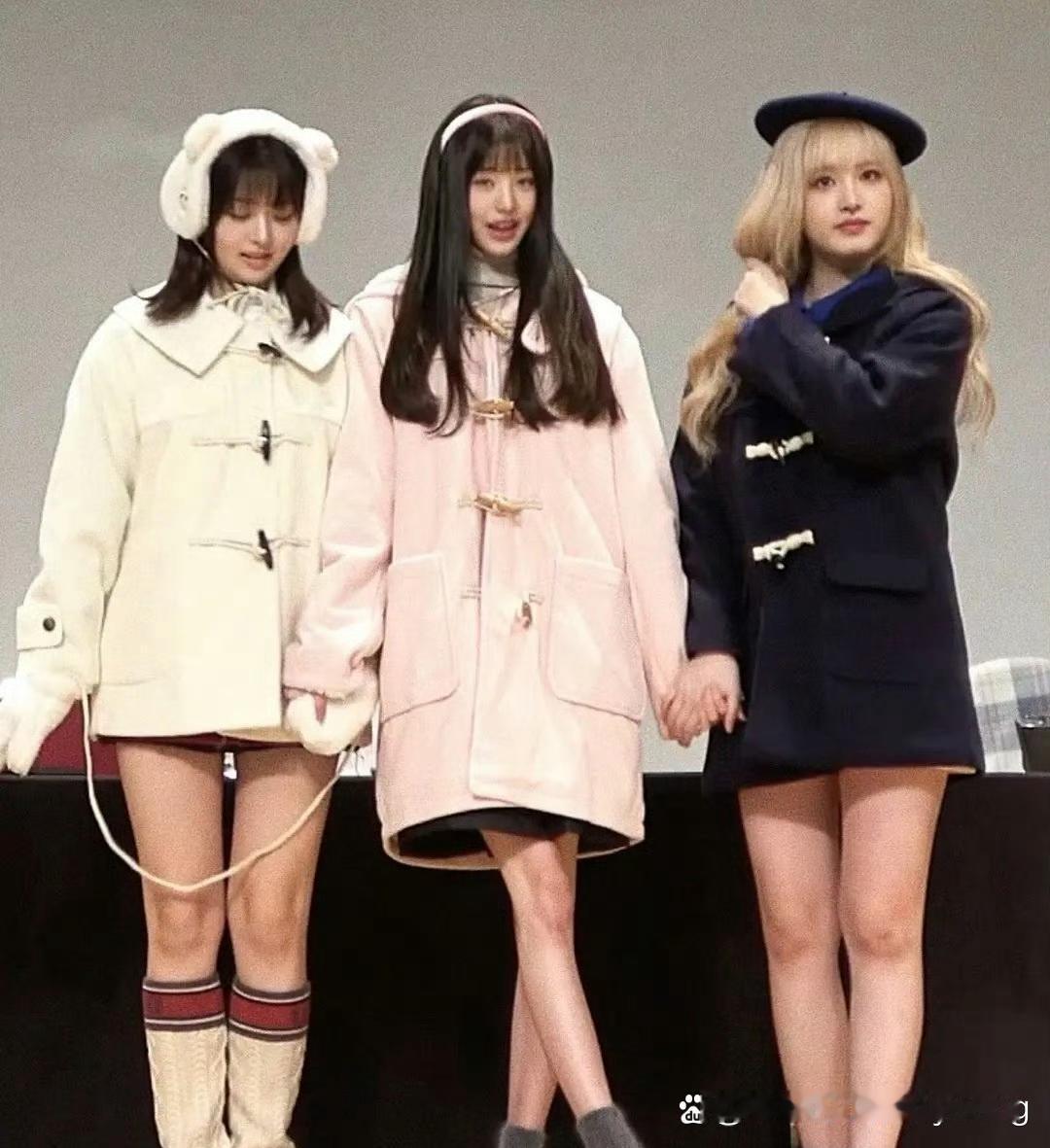 张元英和队友同框，她的腿真是瘦到吓人 ​​​