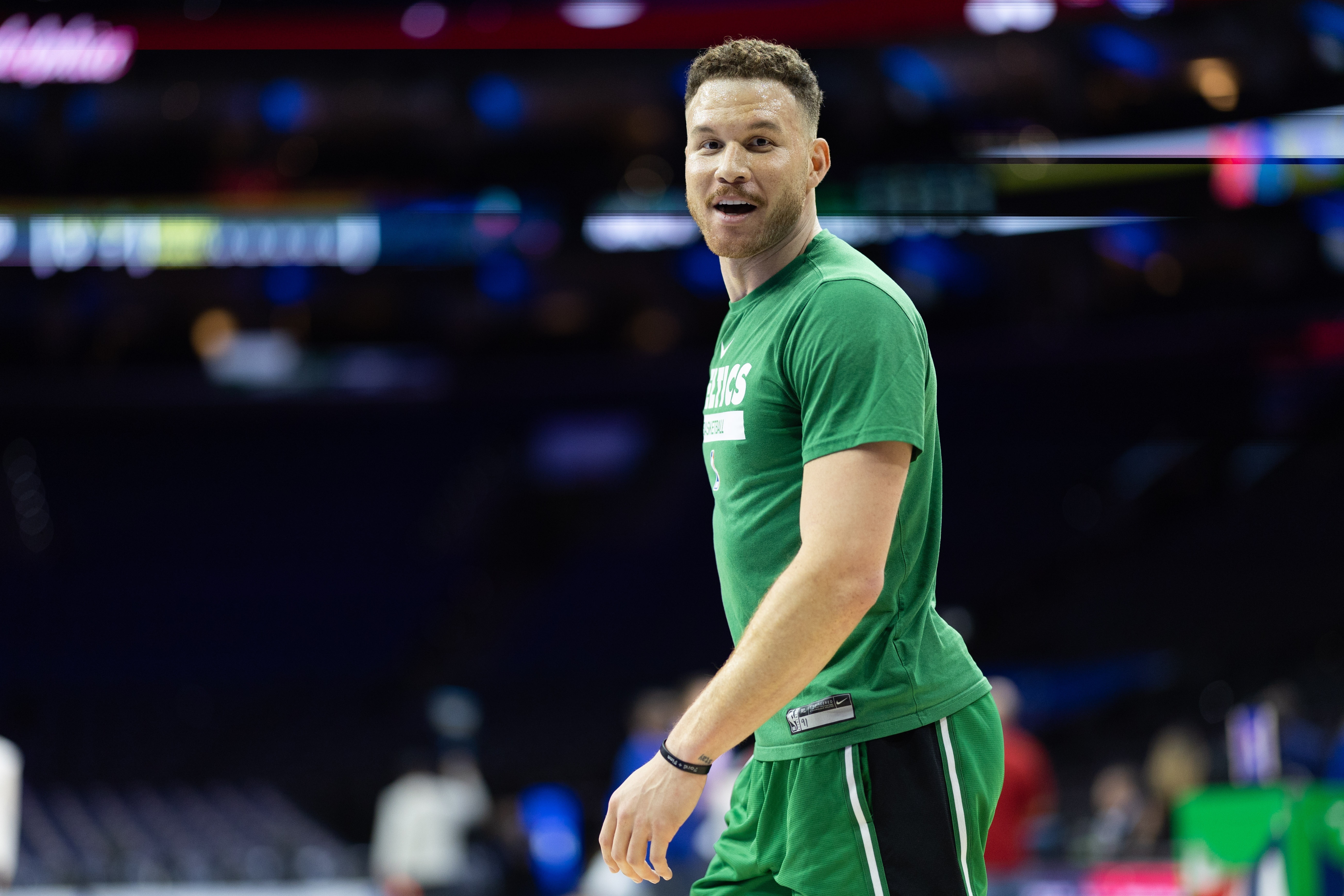 TA记者Andrew Marchand报道，消息人士透露，前NBA球星格里芬和诺