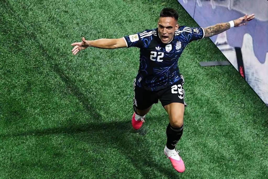 2030世界杯，哪些阿根廷球星依旧会光芒四射？以下这六位特别值得推荐。
首推当然