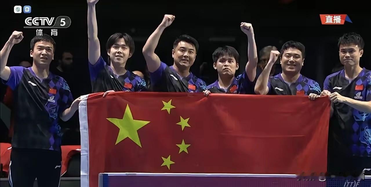刷到比分的时候我以为眼花了。

3比0。对面是日本队。全主力。

说实话，赛前网