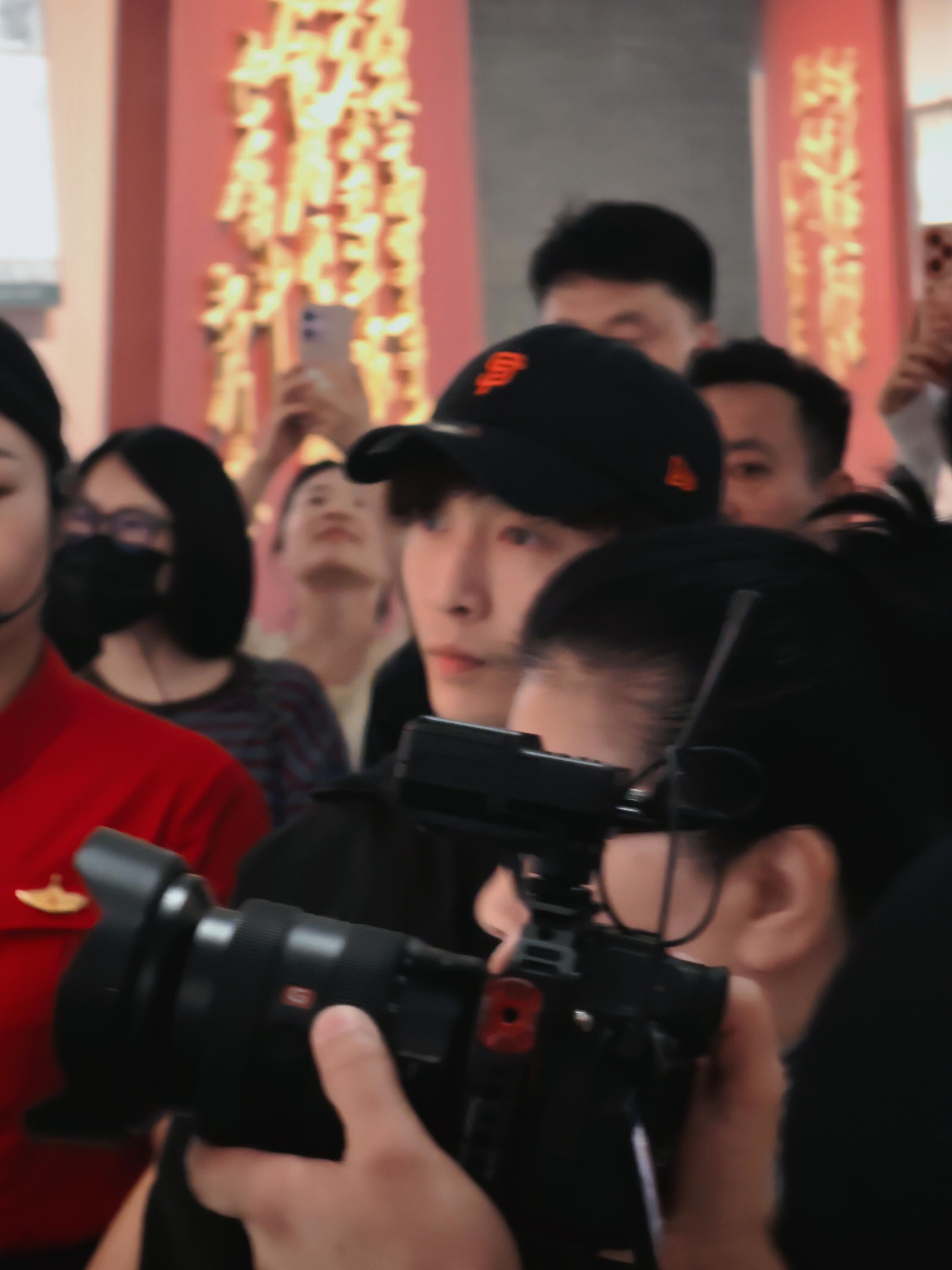 好帅好帅好帅 