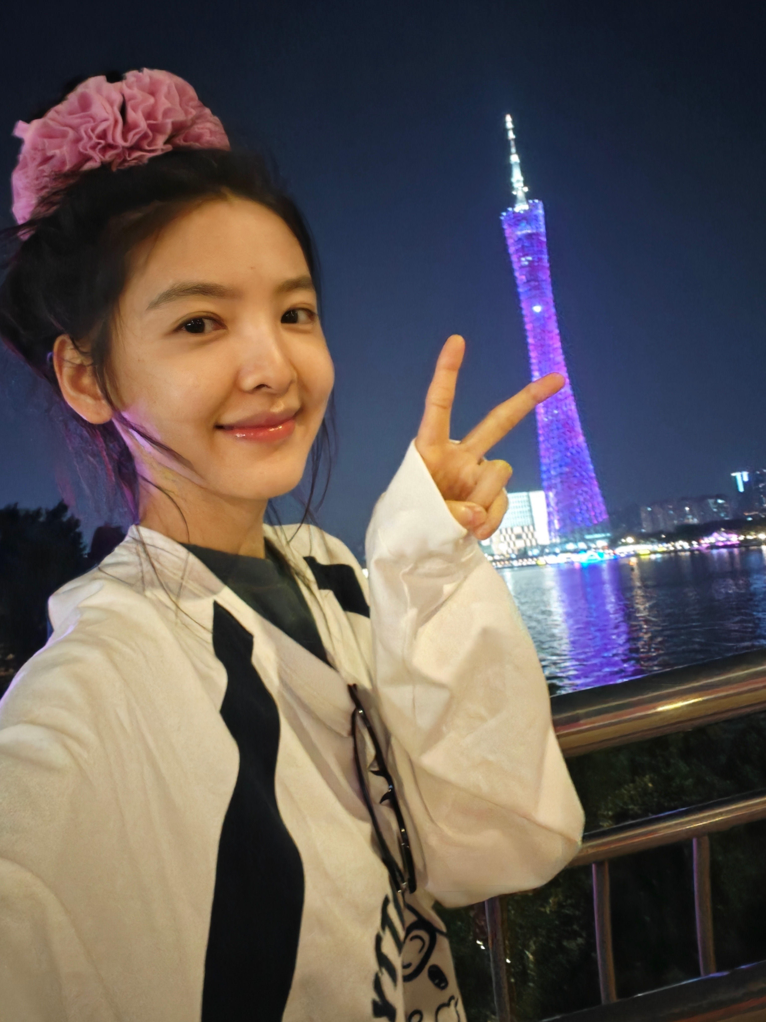 章若楠的旅游日记 谁懂她的随性自然美！ 