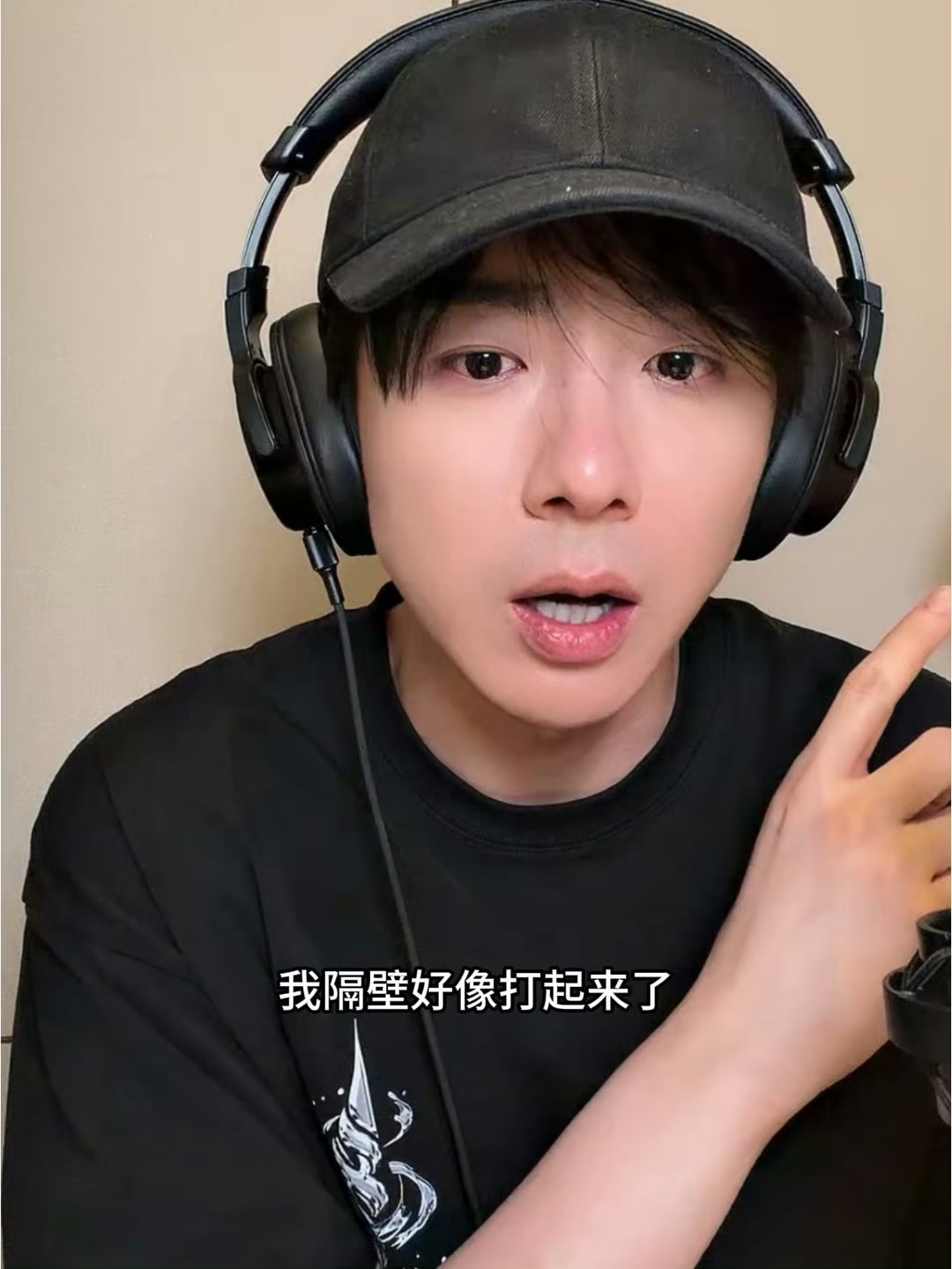 摩登兄弟[超话]  你是会发光的星球，是我内心深处的挚爱与骄傲，未来不管有多遥远