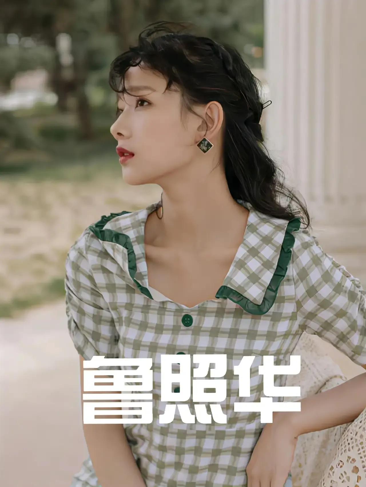 1.《elle》杂志发布了肖战的采访视频，他的活动真的越来越国际化了。
2.《无