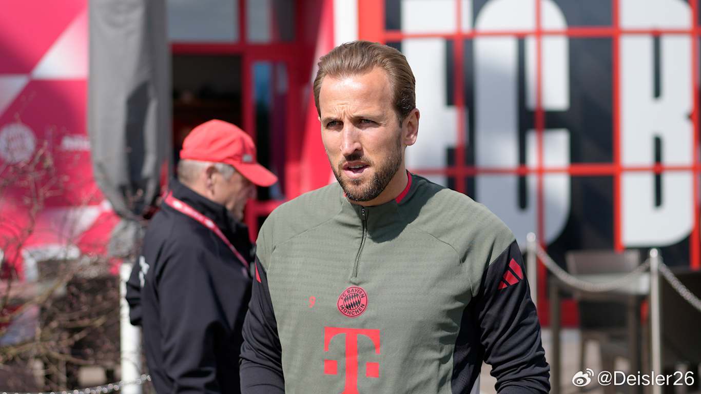 🚨哈利大帝參加了賽前最後一次訓練🏴󠁧󠁢󠁥󠁮󠁧󠁿 