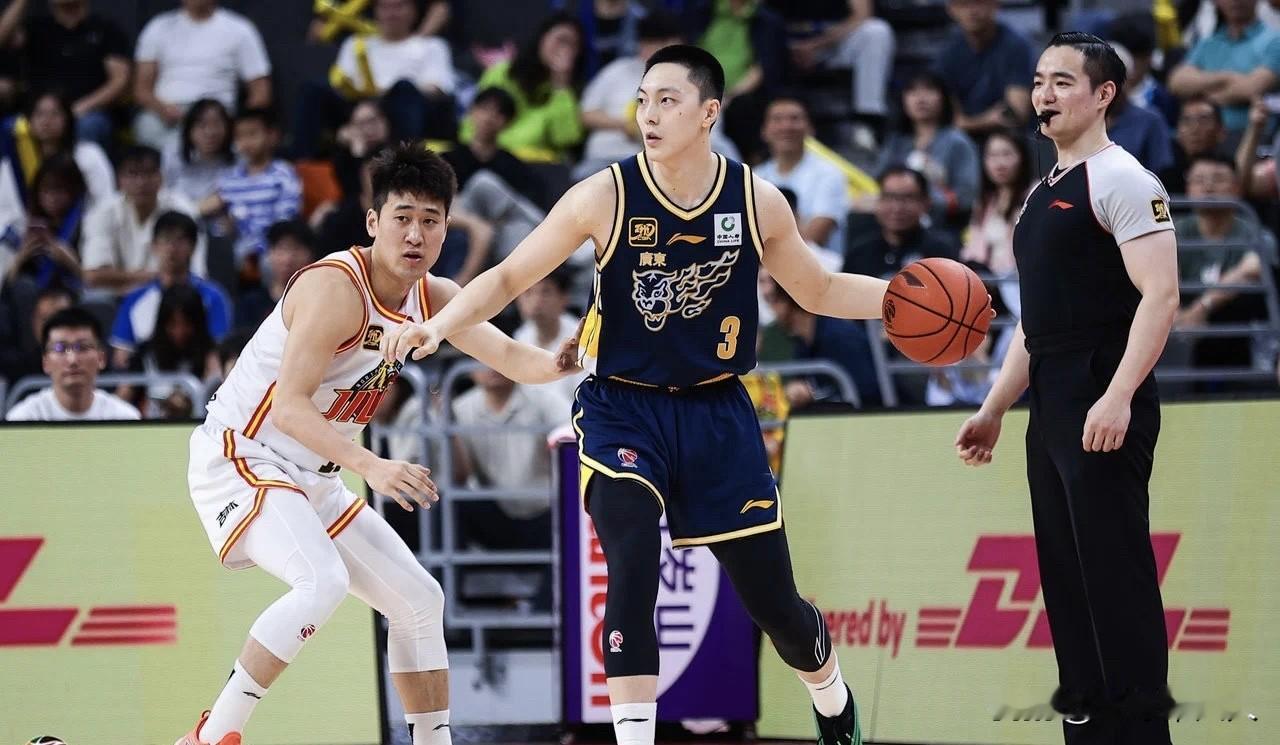 胡明轩最近4场完整数据（按时间倒序）：

1月24日 广东107-97山西（主场