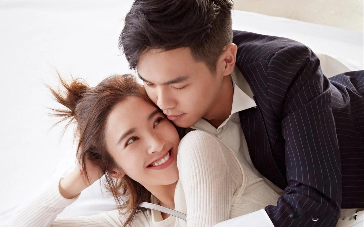 一次，记者问张若昀：“你老婆那么爱吃樱桃，你应该经常给她买吧？”哪知他回答：“不
